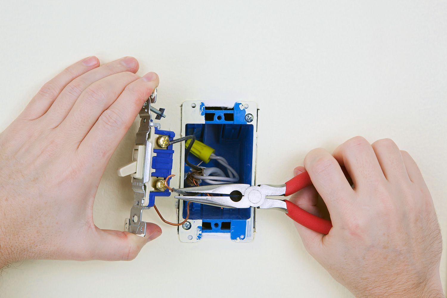 Electrical Troubleshooting & Repairs